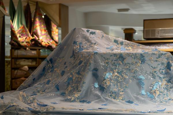 Tissu Bleu Ciel d'Elie Saab – Image 6