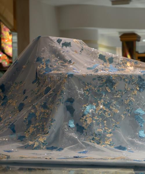Tissu Bleu Ciel d'Elie Saab