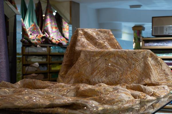 Tissu Doré Luigi Verga – Image 5